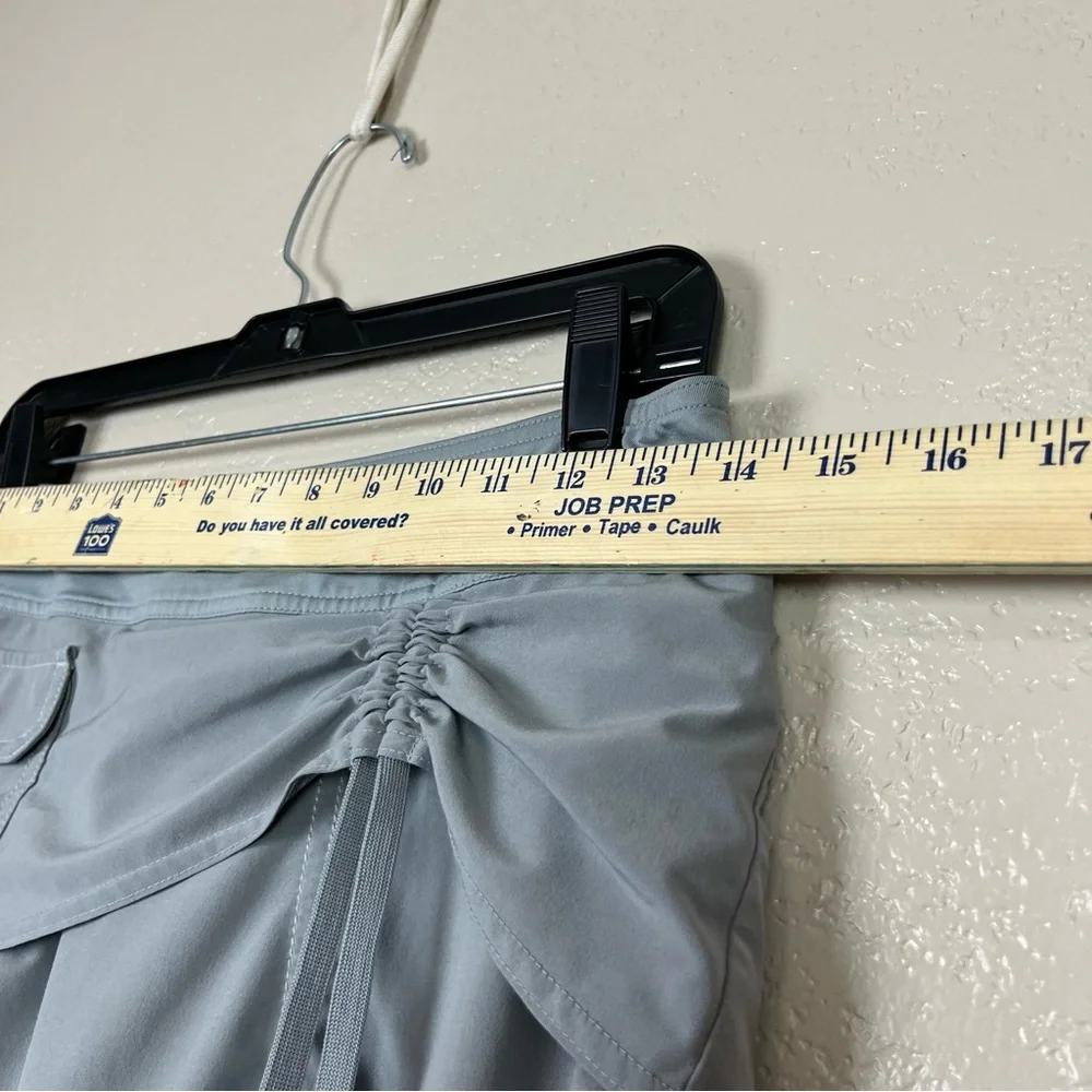 Athleta Lucky In‎ Love Gray Grey Active Tennis Skirt Tiered Skort Size 2.